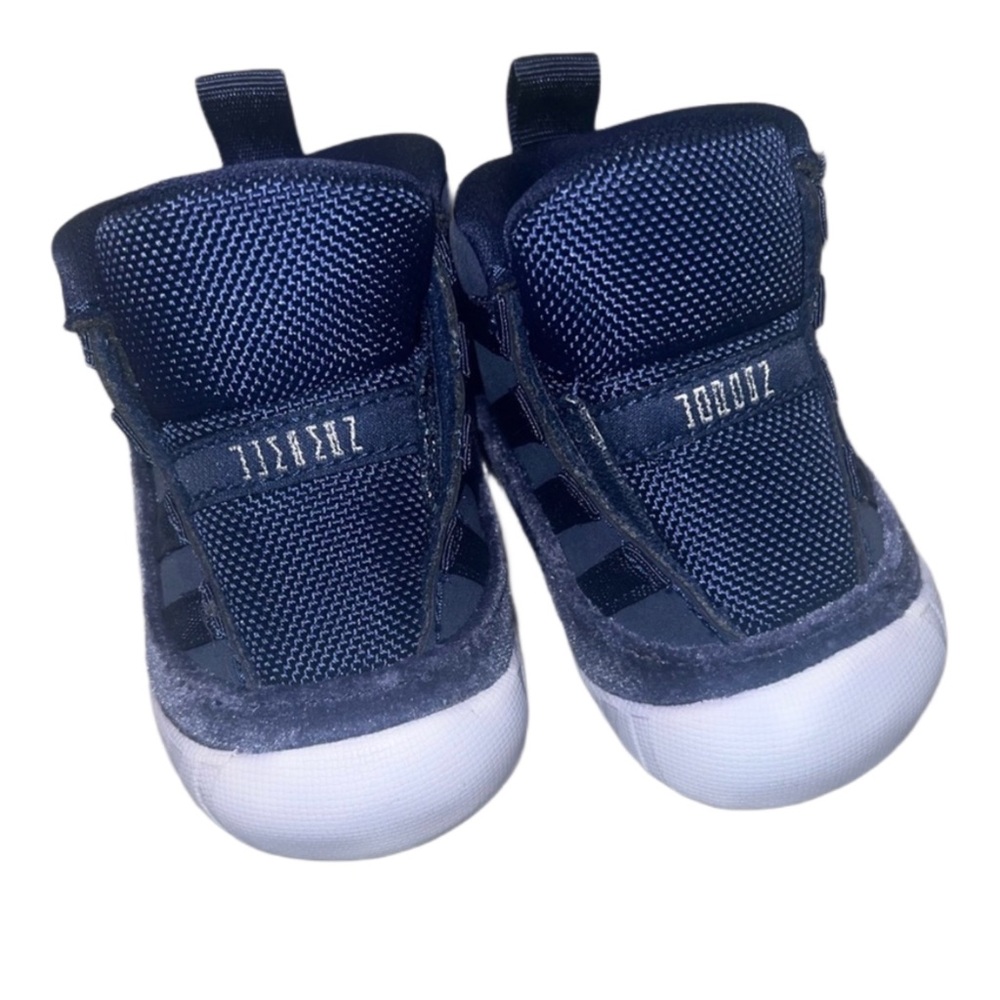 Jordan 11